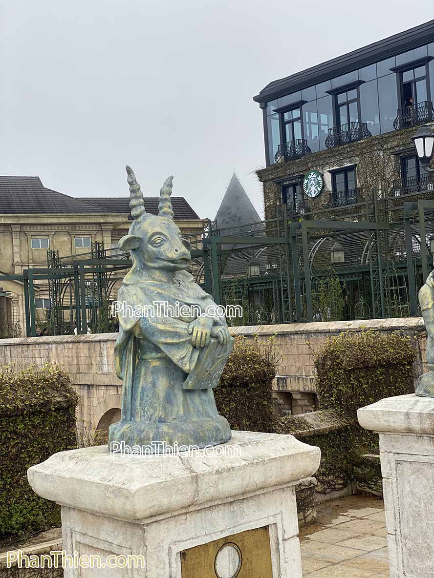 tượng dê phong thuỷ bằng đá