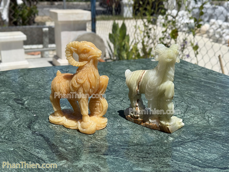 tượng dê phong thuỷ